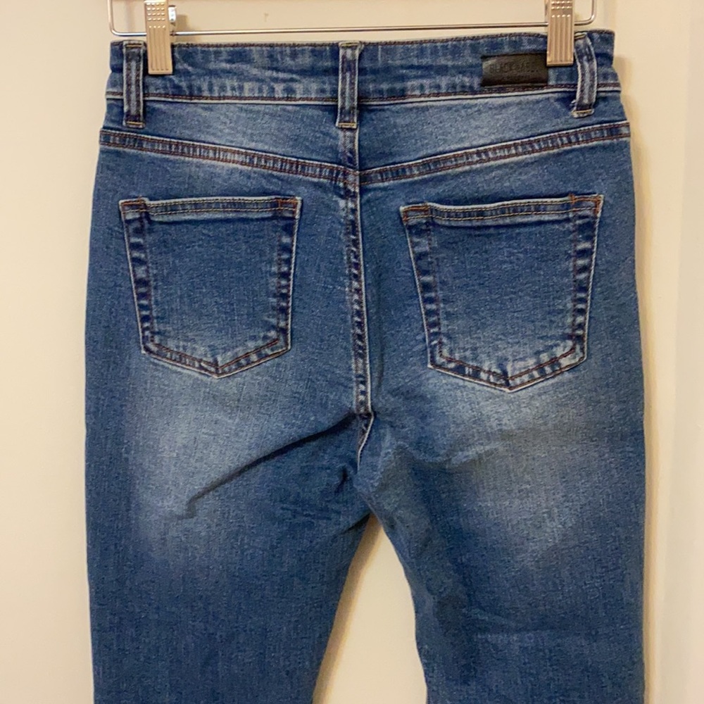 Black Label Jeans with Fray Hemline, 5 - Picture 5 of 8